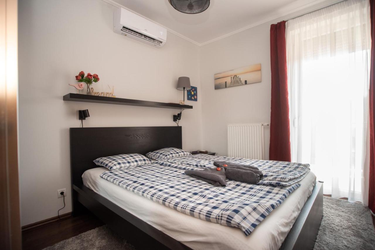 וסס Sunny Home Near Bud With 2Br, Ac And Free Parking מראה חיצוני תמונה