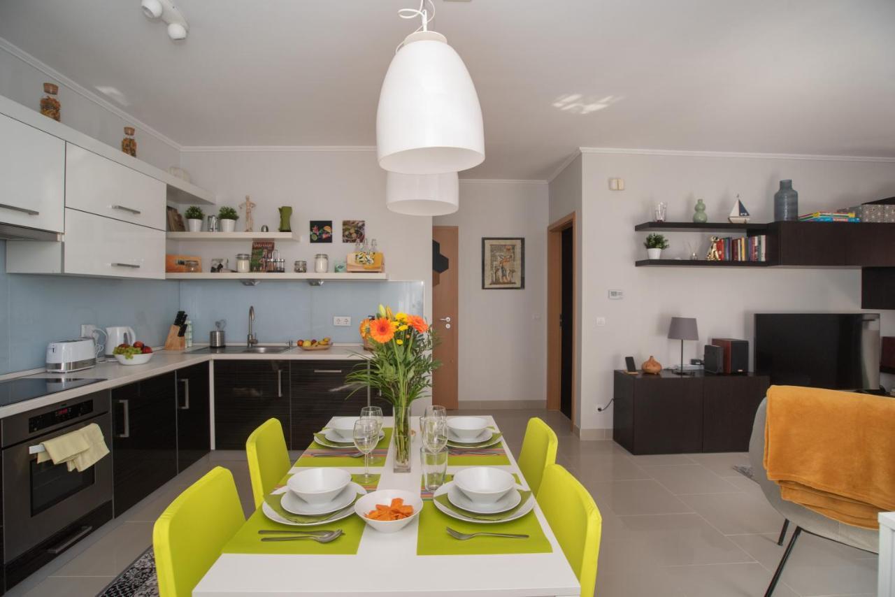 וסס Sunny Home Near Bud With 2Br, Ac And Free Parking מראה חיצוני תמונה